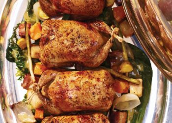 Codornizes assadas no forno