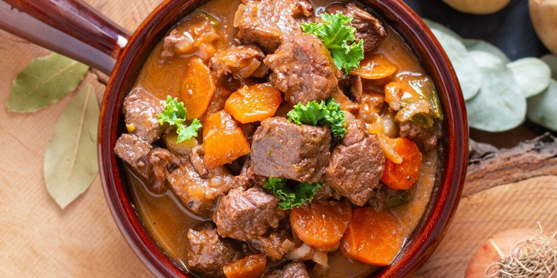 Ensopado de borrego tradicional