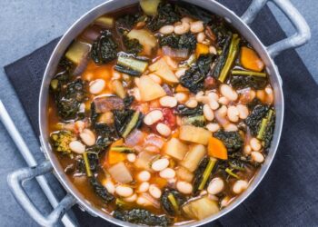 Feijoada de javali à Alentejana