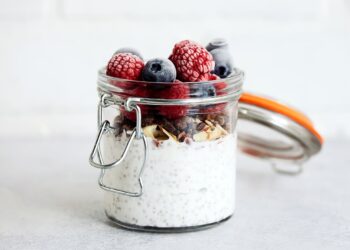 Pudim de chia com iogurte