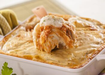 Empadão de frango com arroz