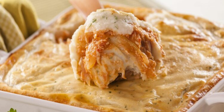 Empadão de frango com arroz