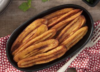 Banana assada fácil e simples