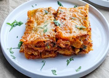 Lasanha de frango com molho Béchamel