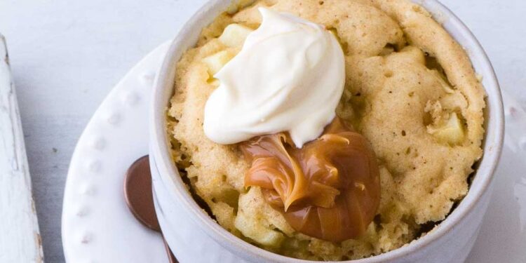 Bolo de caneca de iogurte