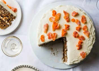 Bolo de cenoura saudável e fofo