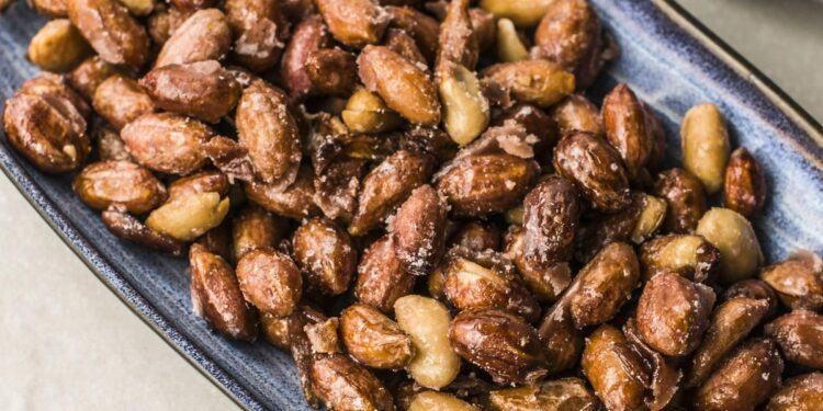 Amendoim caramelizado