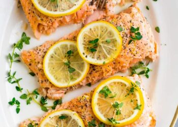 Salmão no forno simples e rápido