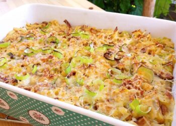 Bacalhau desfiado no forno