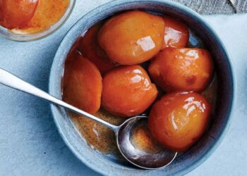 Marmelos cozidos à moda de Trás-os-Montes