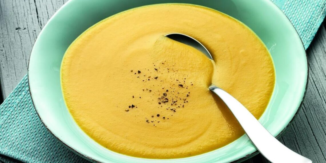 Sopa de legumes cremosa