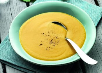 Sopa de legumes cremosa