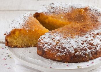 Bolo de gila húmido e fofo