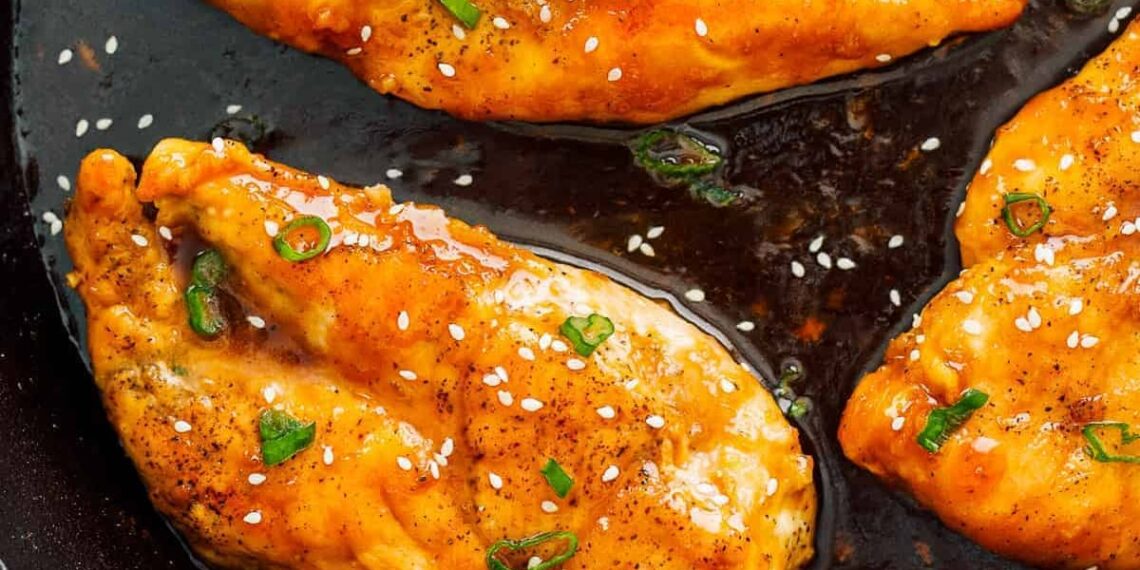 Bifes de frango com molho de pimenta