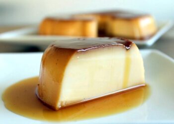 Pudim de leite condensado no micro-ondas