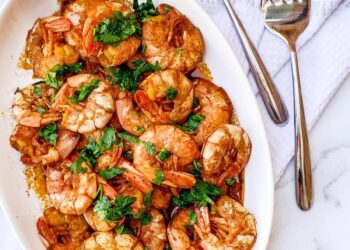 Camarão frito com cerveja e mostarda