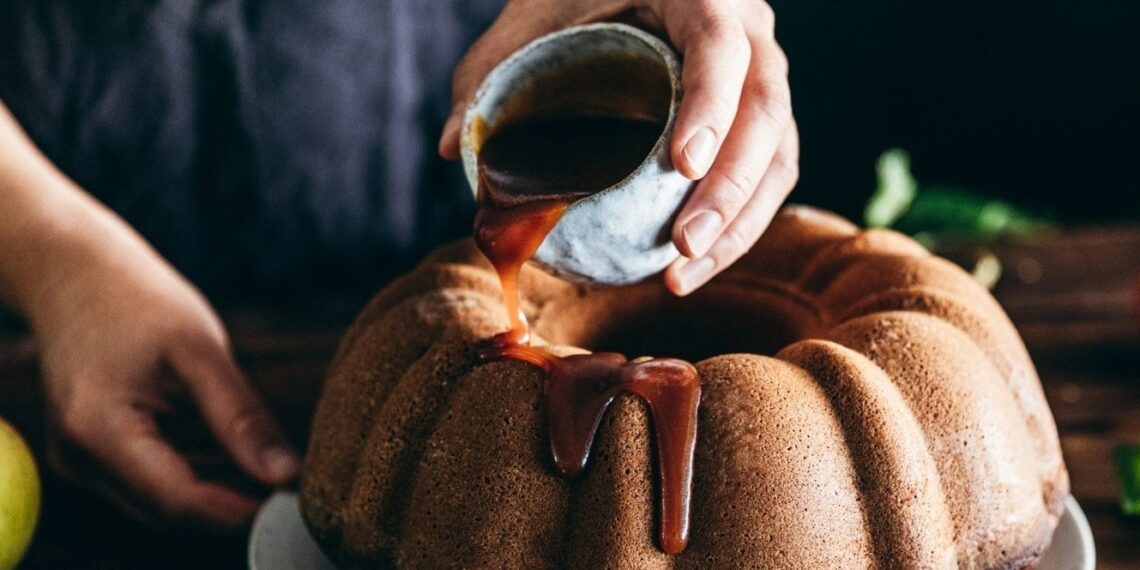 Bolo borrachão com vinho do Porto