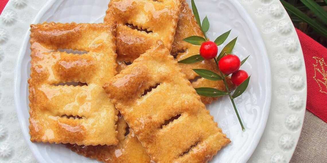 Coscorões com calda de mel