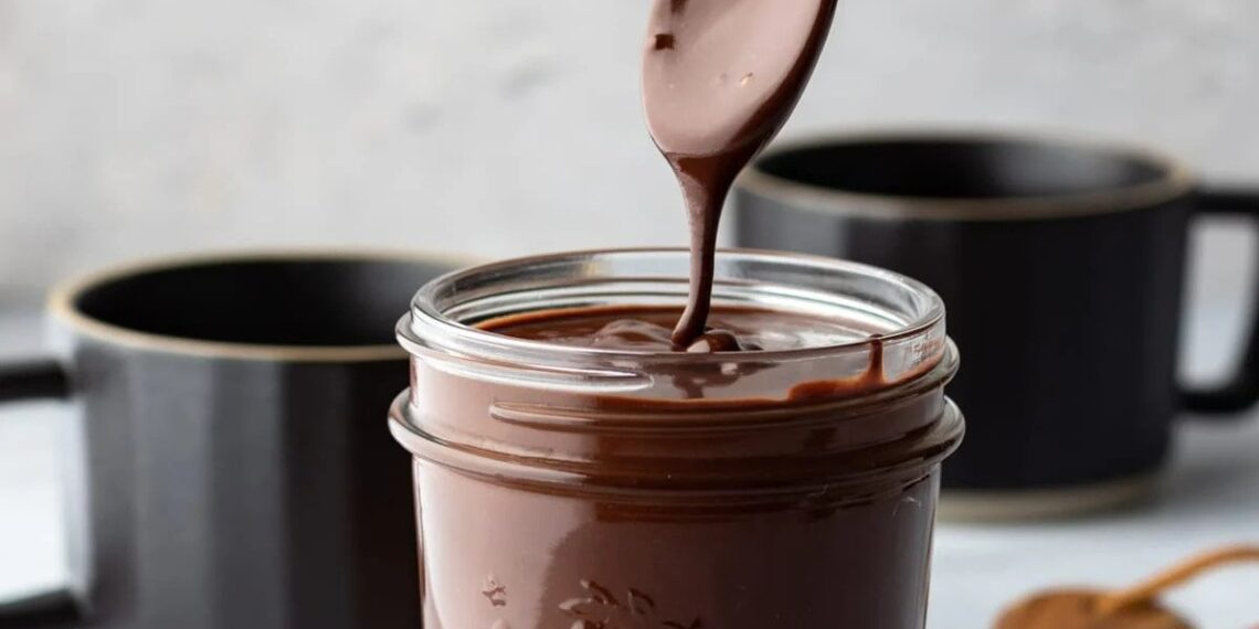 Molho de chocolate fácil