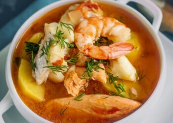 Caldeirada de peixe à pescador