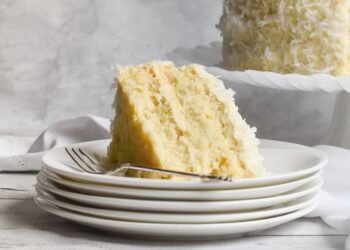 Bolo de leite de coco fofinho