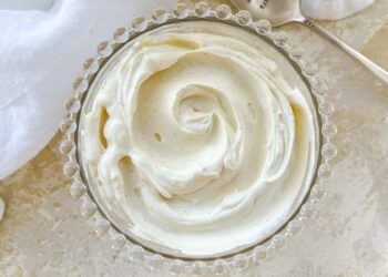 Chantilly caseiro cremoso