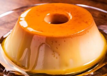 Pudim de leite de soja cremoso