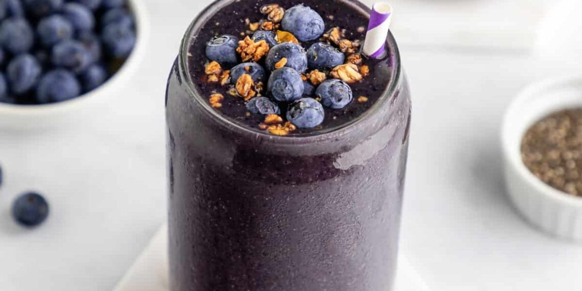 Batido de mirtilo com canela