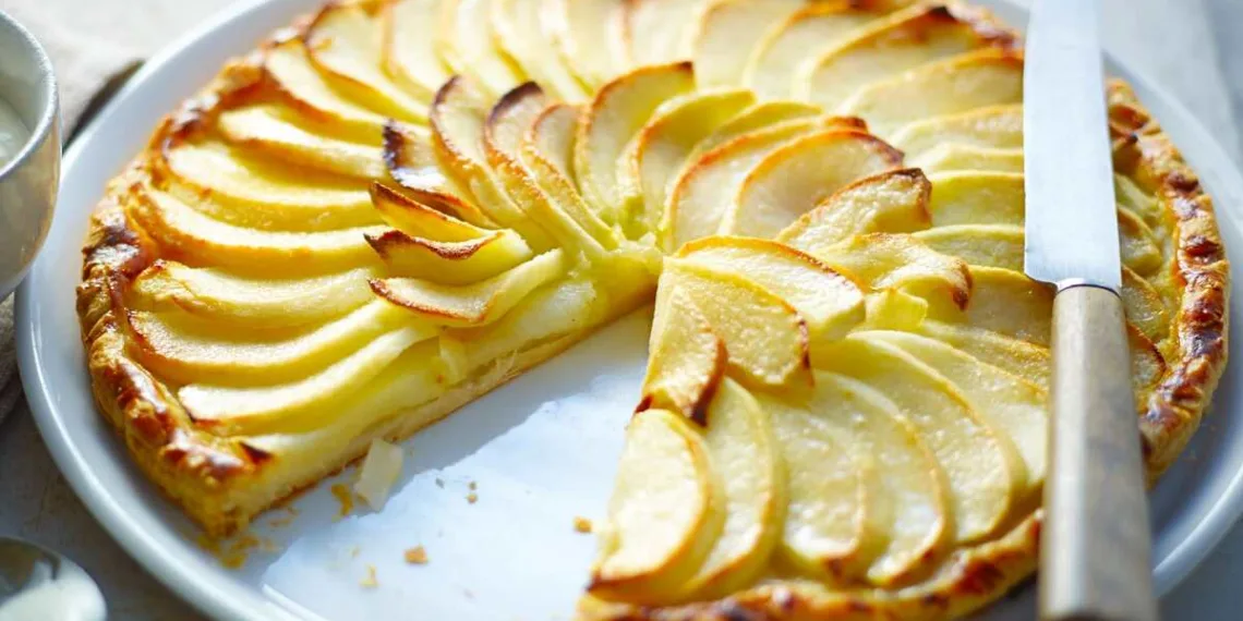 Tarte de maçã com creme