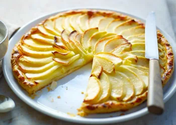 Tarte de maçã com creme