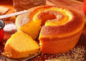 Bolo de fubá fofinho