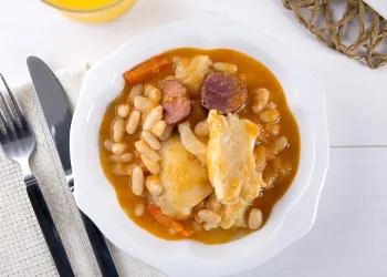 Feijoada de samos à portuguesa