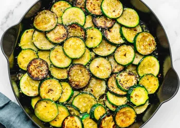 Courgette salteada