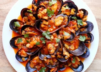 Mexilhões à espanhola