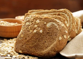 Pão com frutos secos