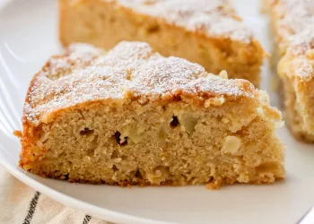 Bolo de maçã e banana