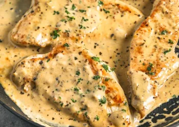 Bifinhos de peru com natas cremosos