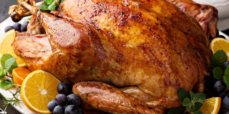 Frango assado no forno estaladiço