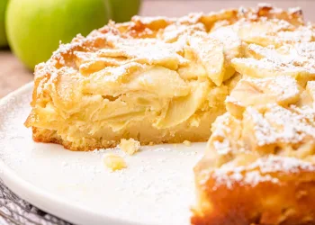 Bolo de maçã caseiro