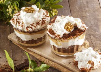 Mousse de iogurte cremosa