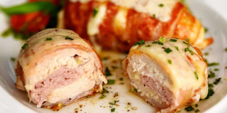 Peito de frango recheado com presunto