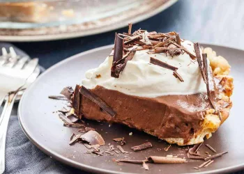 Tarte de chocolate com natas