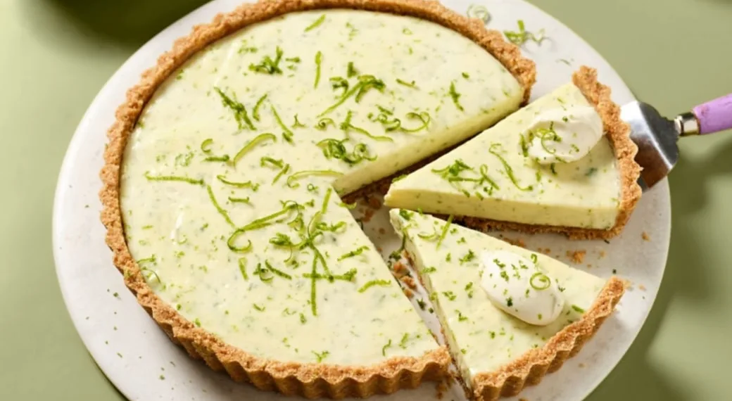 Tarte de lima e abacate