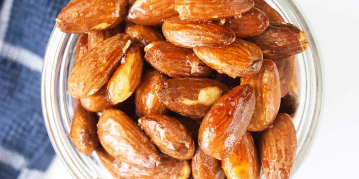 Amêndoas com mel e sal