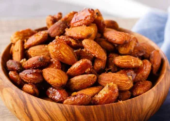 Amêndoas caramelizadas fáceis e rápidas