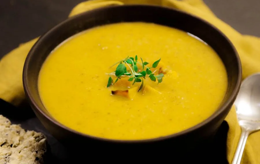 Sopa de espinafres e cenoura