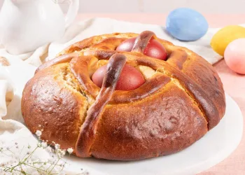 Folar da Páscoa simples e rápido