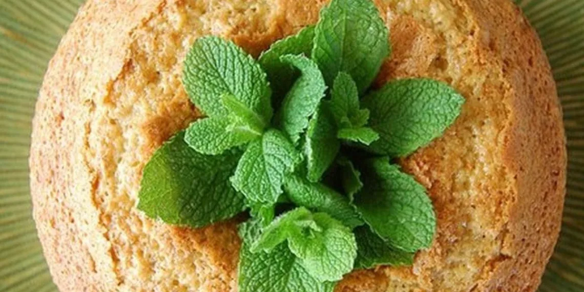 Bolo de hortelã húmido e fofinho