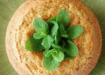 Bolo de hortelã húmido e fofinho