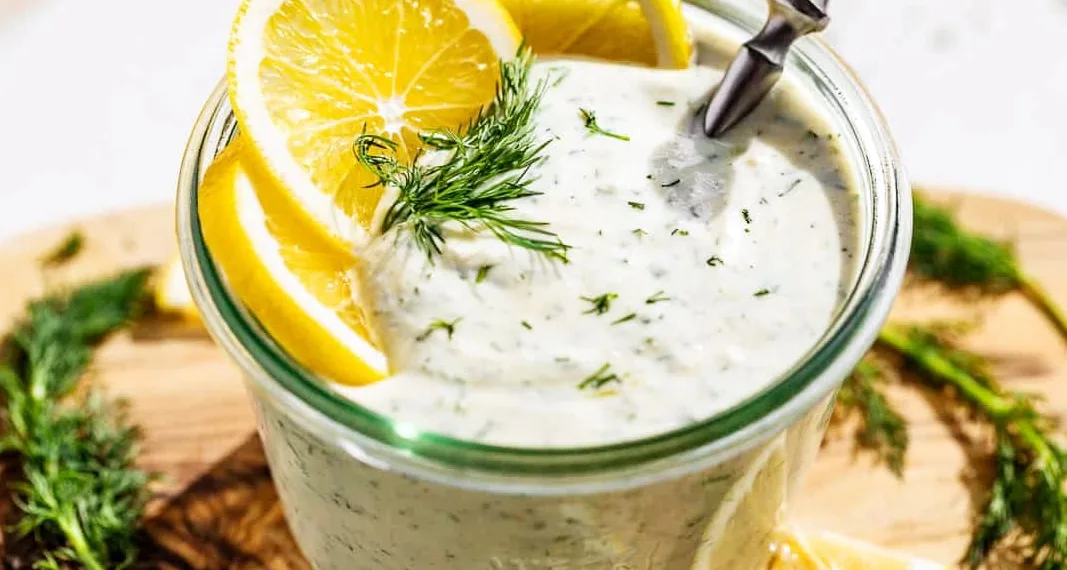 Molho de iogurte para salada